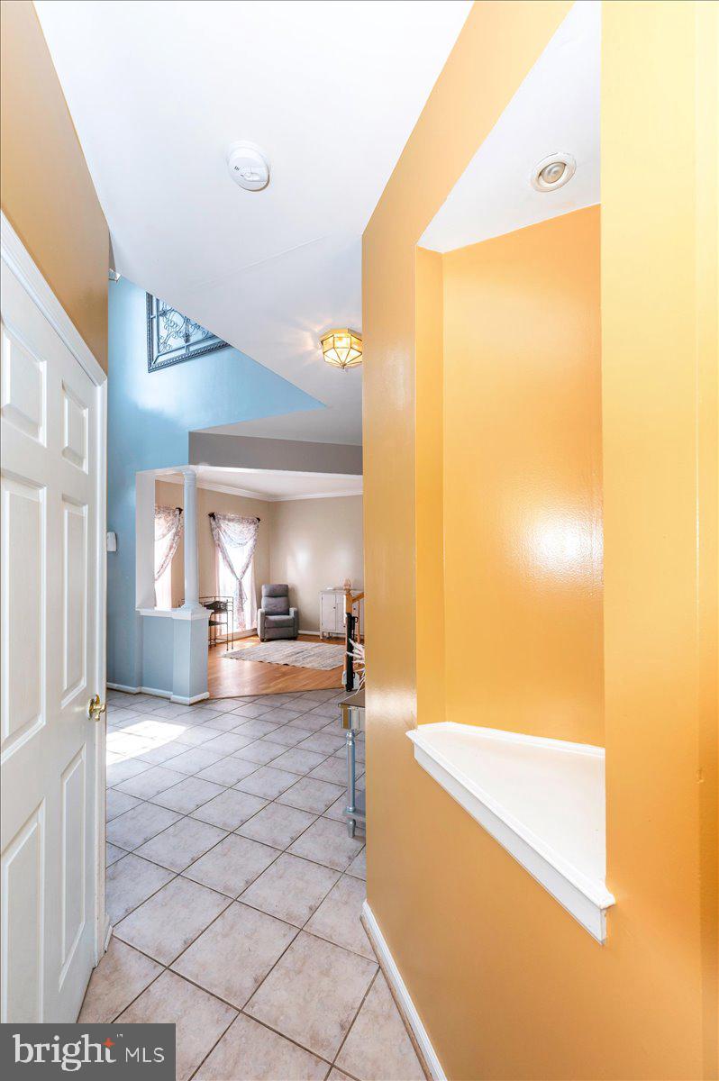 2102 Walnut Ridge Court Frederick, MD 21702 - Photo 6 of 45 Gallery Image 6