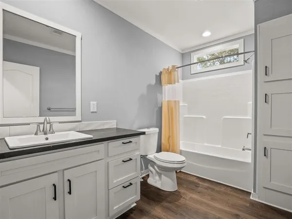 $99,900 | 8559 Gulf Highway, Unit 218, Lake Charles, LA 70607