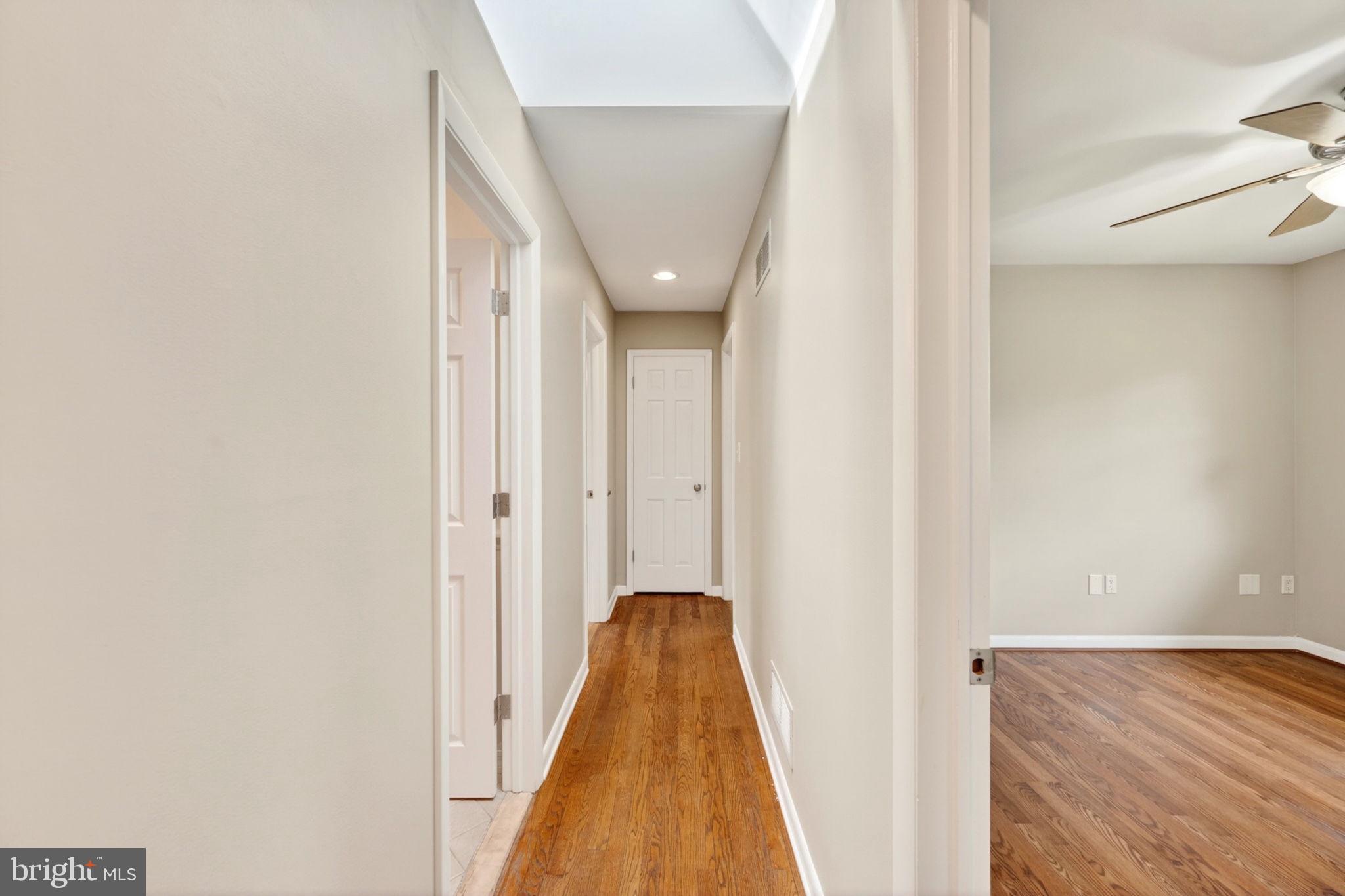 2130 Bellvale Road Fallston, MD 21047 - Photo 19 of 61 Upstairs hall with skylight