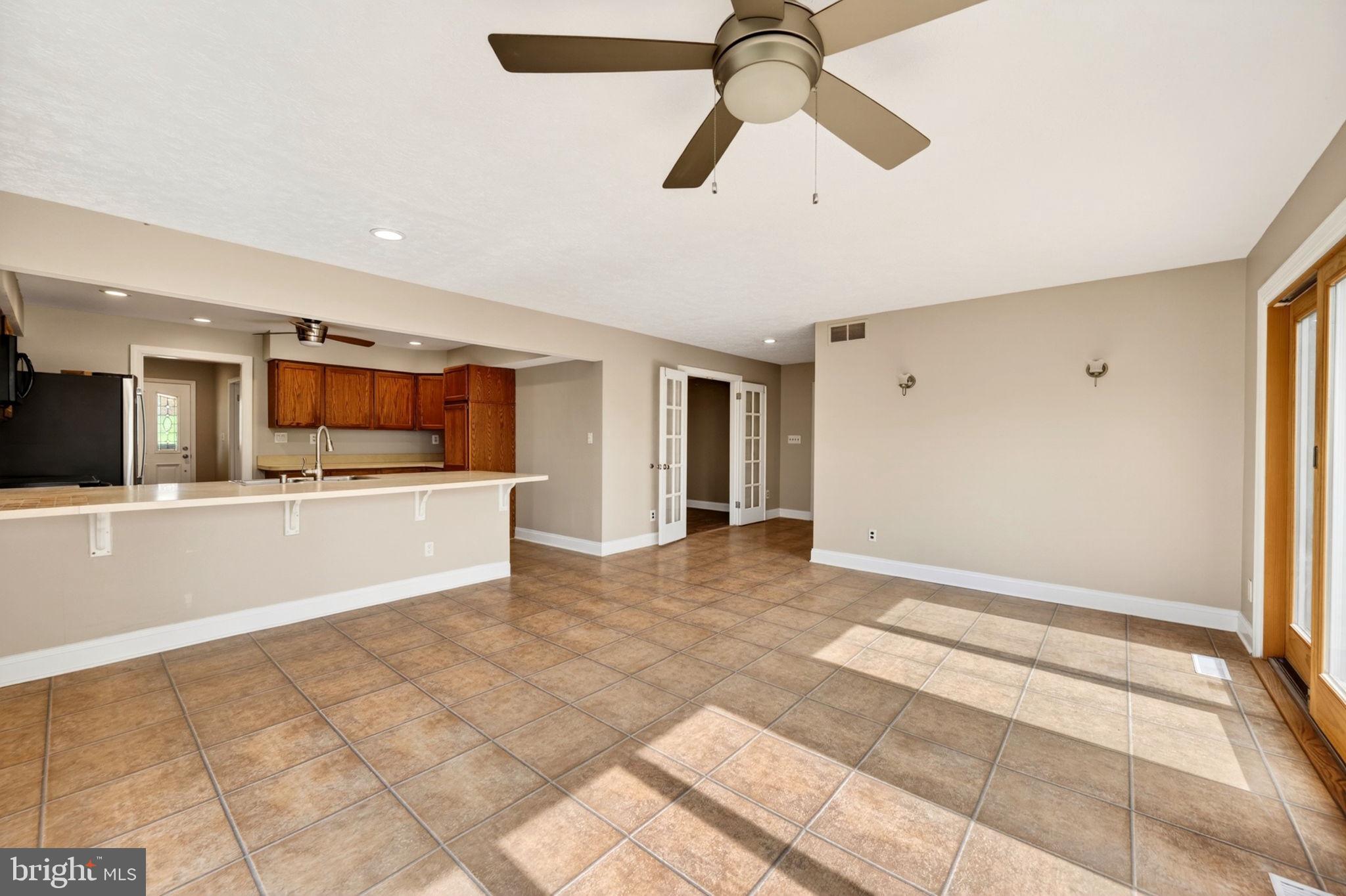 2130 Bellvale Road Fallston, MD 21047 - Photo 6 of 61 Spacious eat-in area