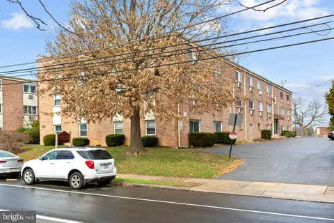 $130,000 | 8115 West Chester Pike, Unit C3, Upper Darby, PA 19082