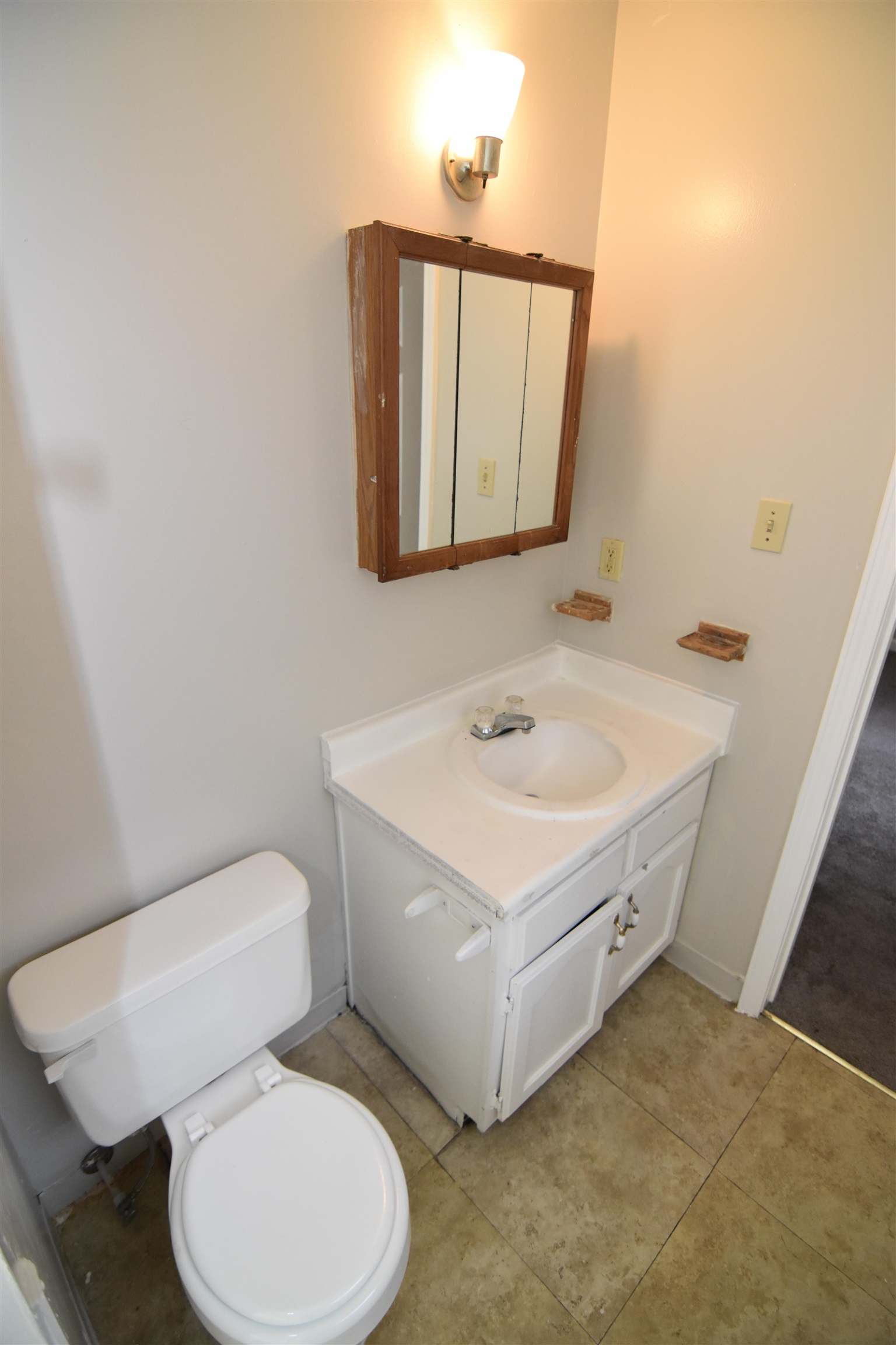 38 West Rollins Road Memphis, TN 38109 - Photo 21 of 26 Gallery Image 21