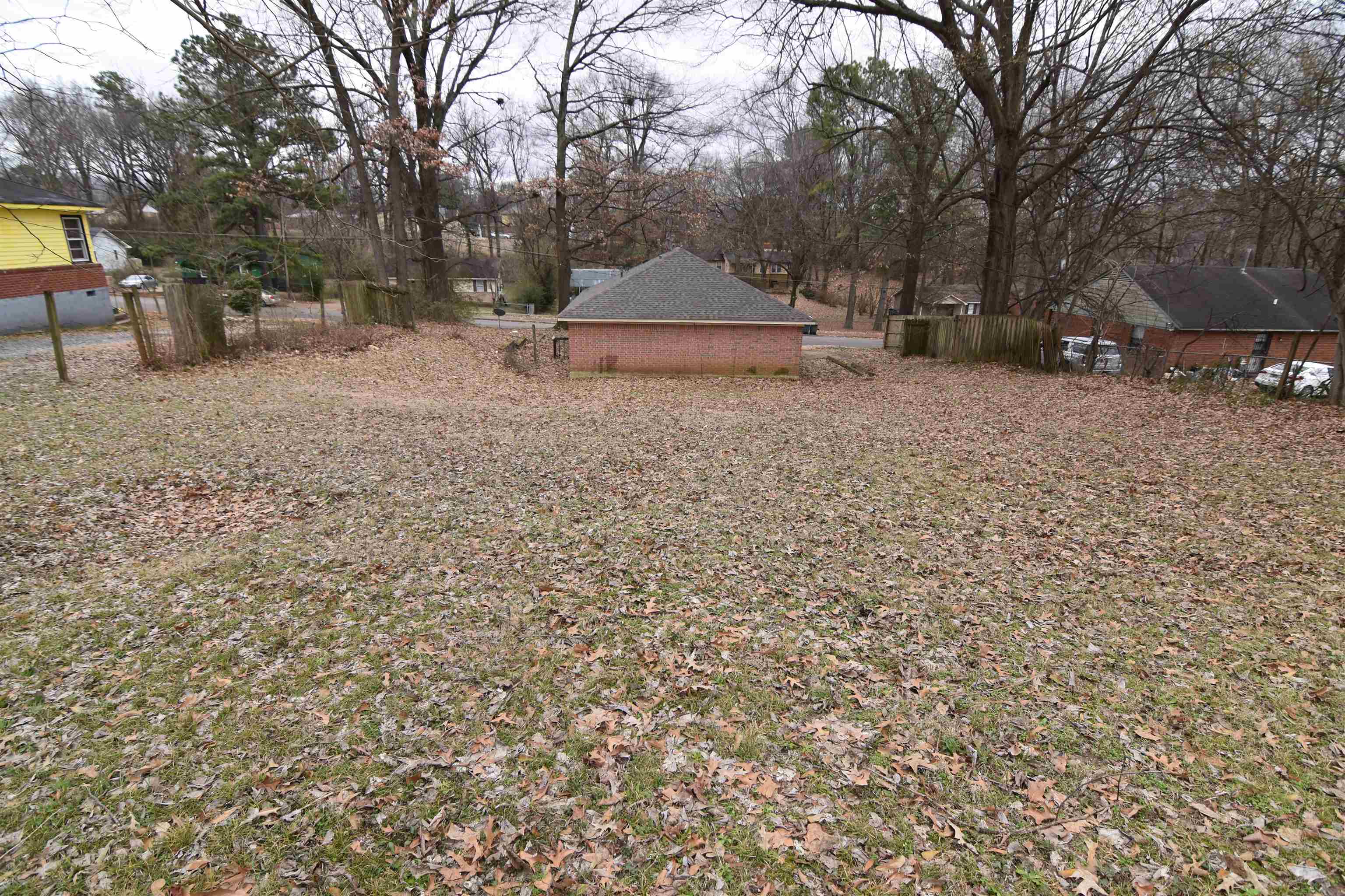 38 West Rollins Road Memphis, TN 38109 - Photo 4 of 26 Gallery Image 4