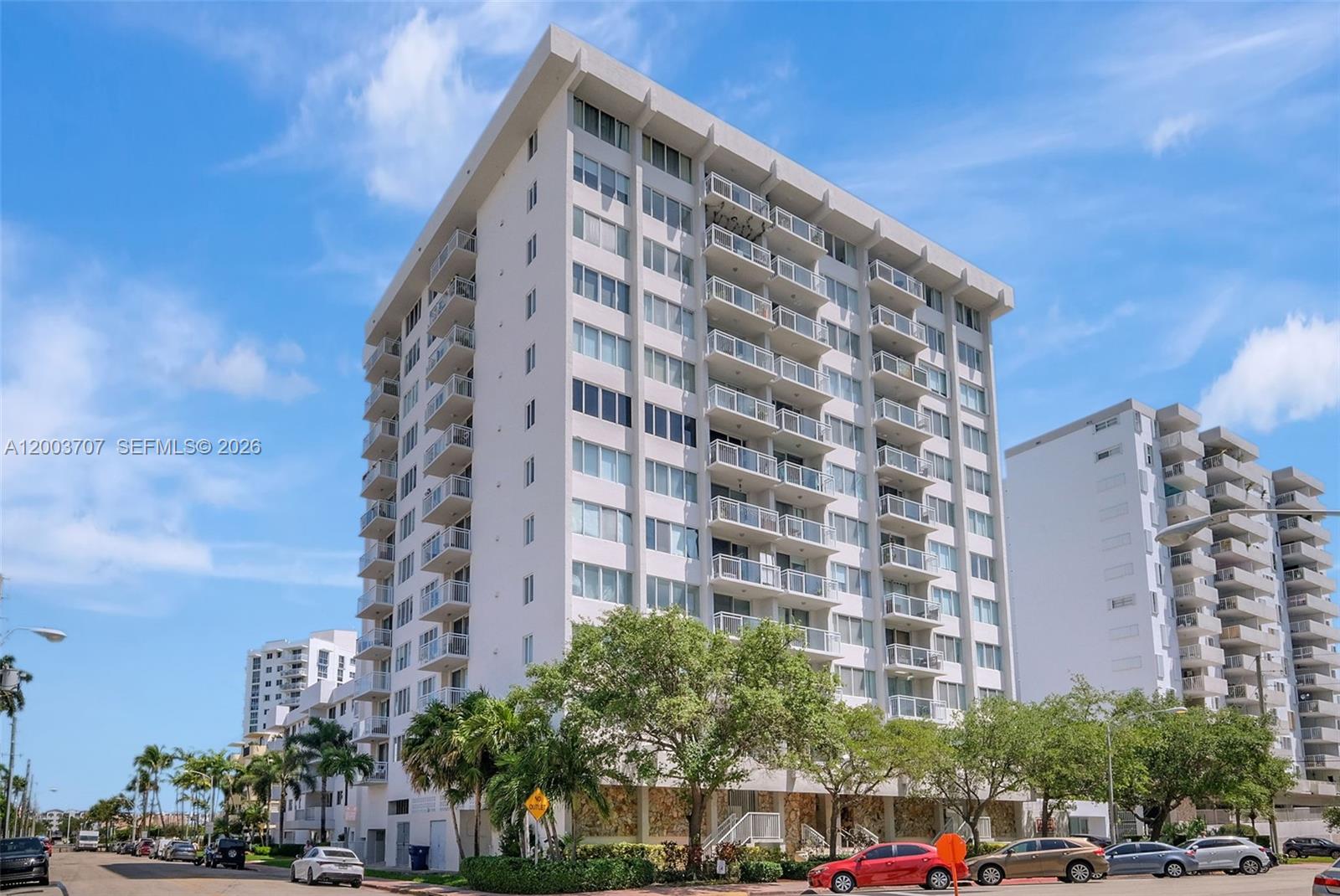 1345 Lincoln Road, Unit 501 Miami Beach, FL 33139 - Photo 2 of 33 a front view of a building