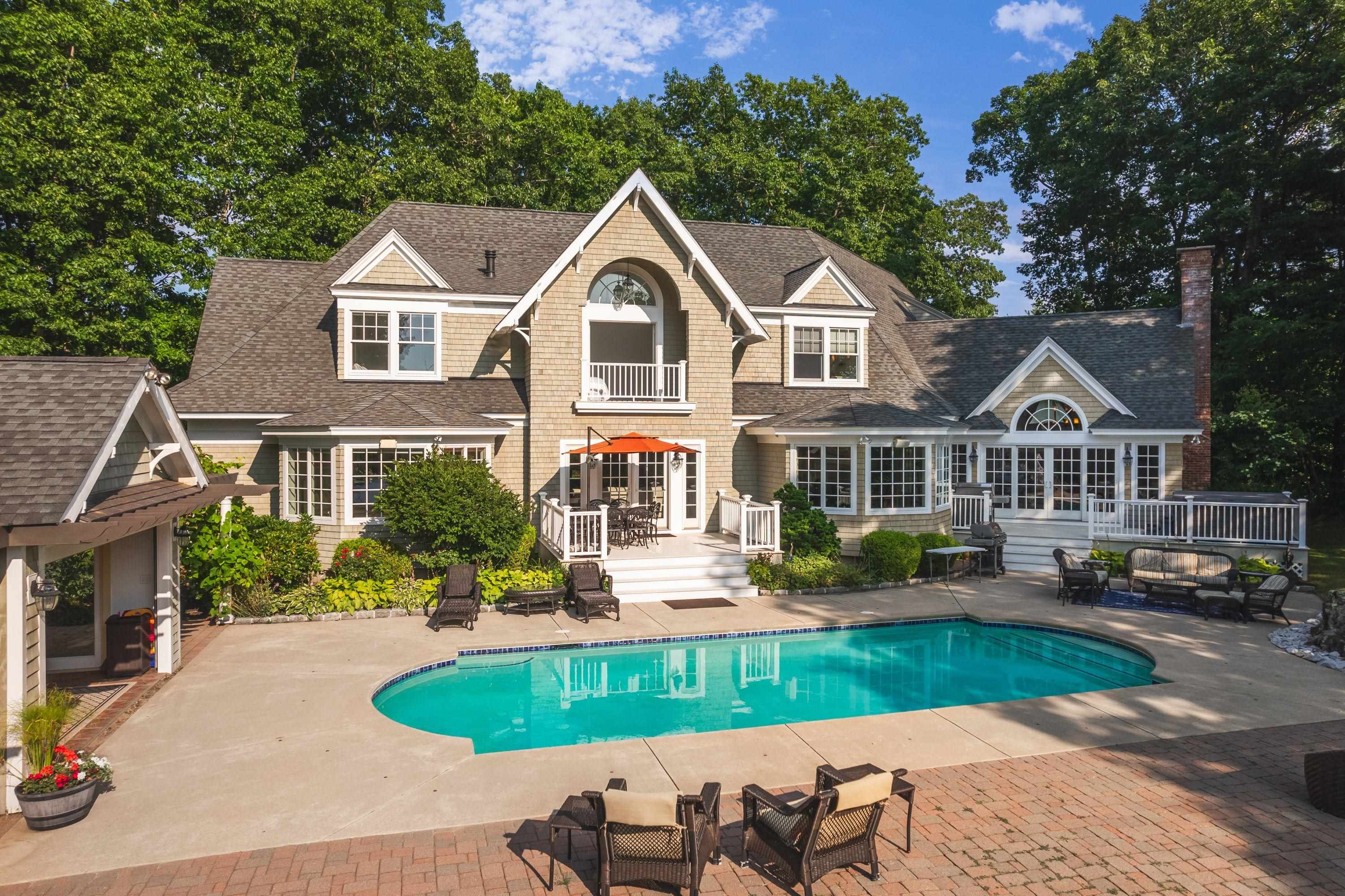 20 Odiorne Point Road Portsmouth, NH 03801 - Photo 1 of 39 Gallery Image 1