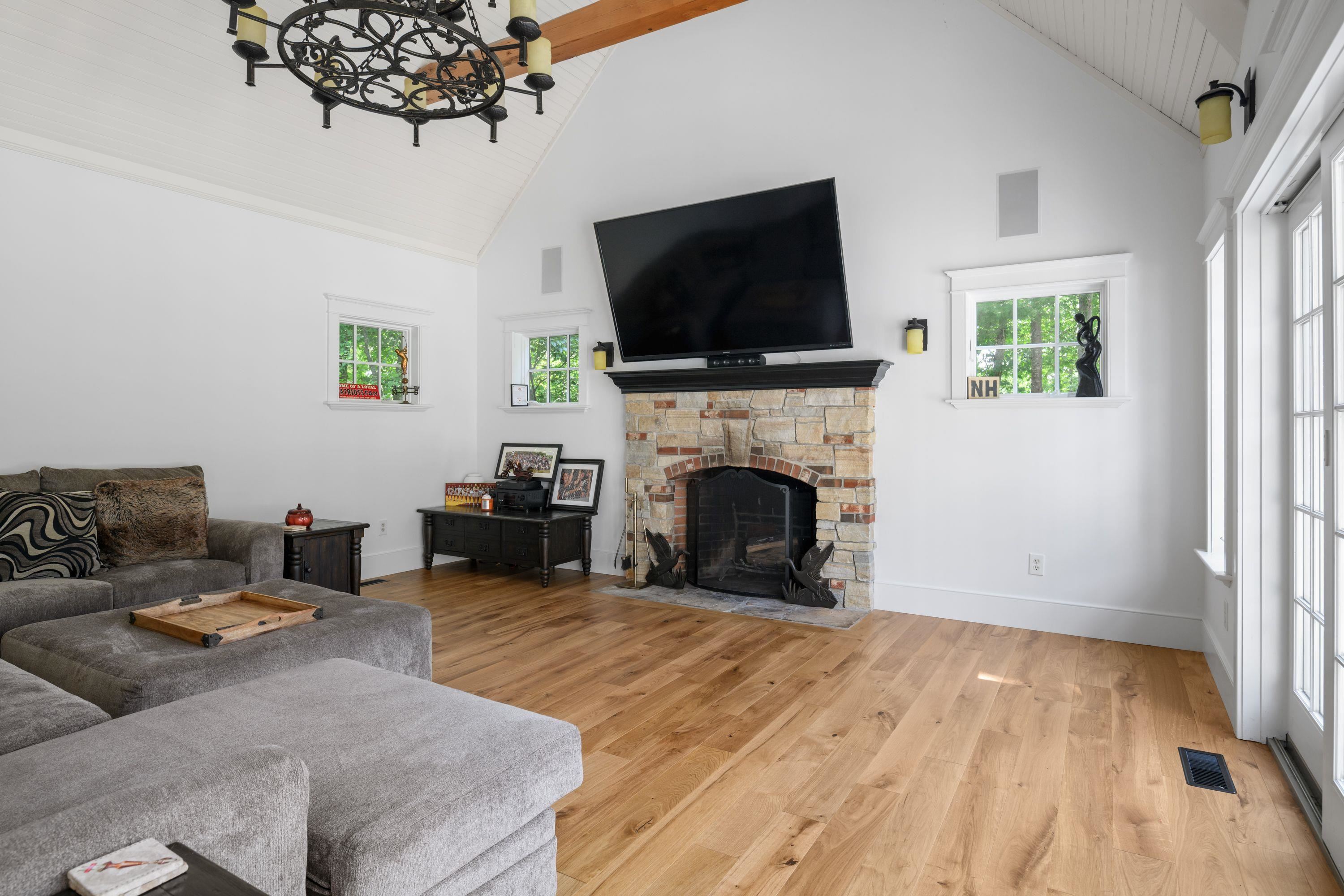 20 Odiorne Point Road Portsmouth, NH 03801 - Photo 6 of 39 Gallery Image 6