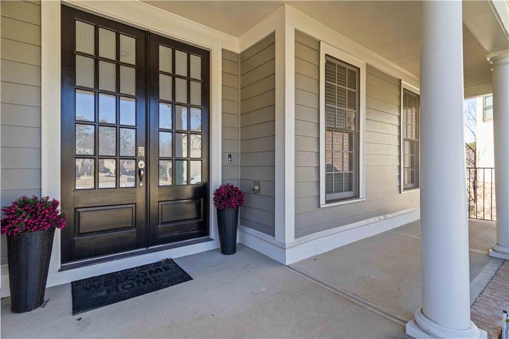 6233 Huntington Ridge Road Mableton, GA 30126 - Photo 3 of 50 a view of livingroom with furniture