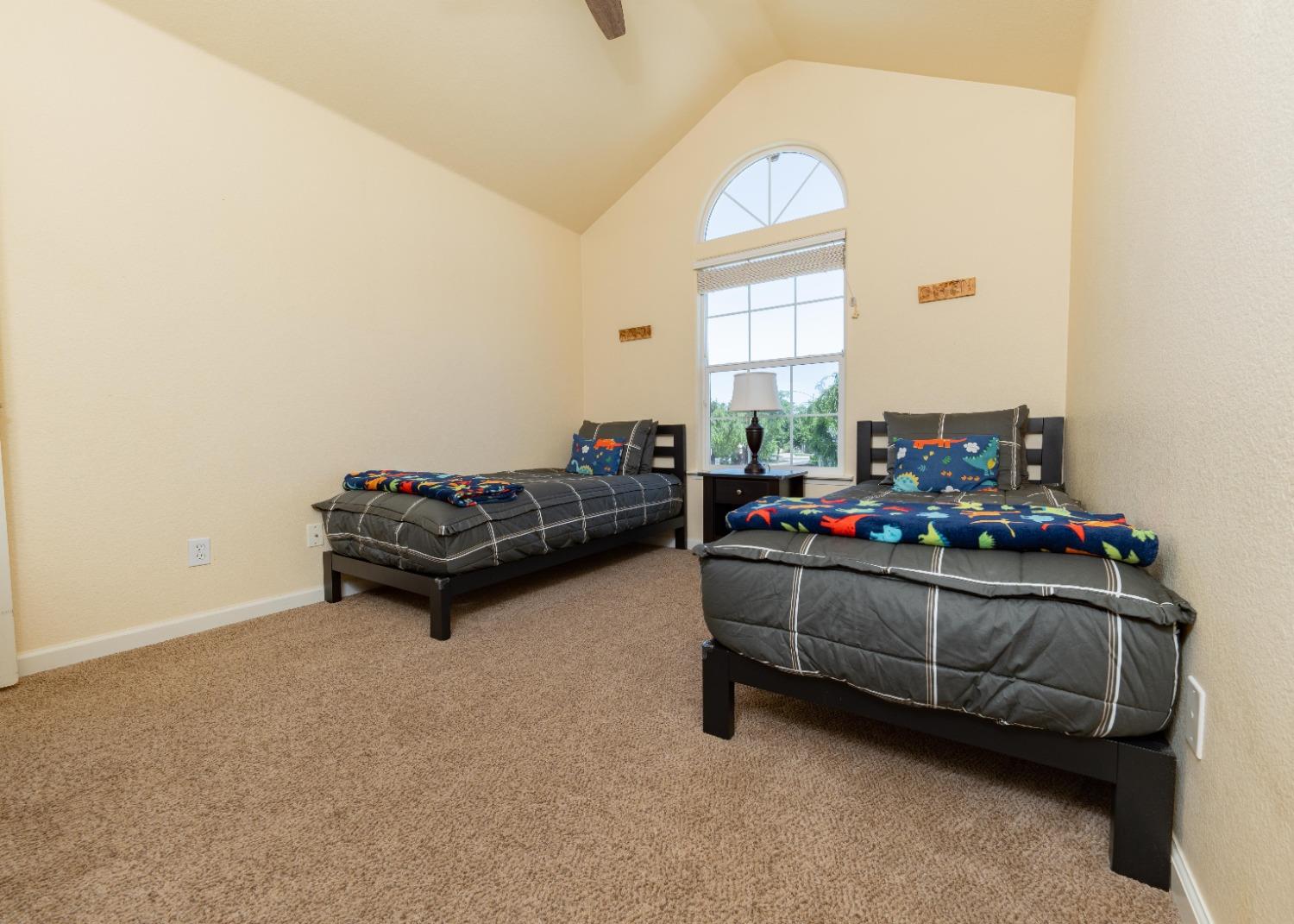 1029 Freedom Drive Lemoore, CA 93245 - Photo 30 of 44