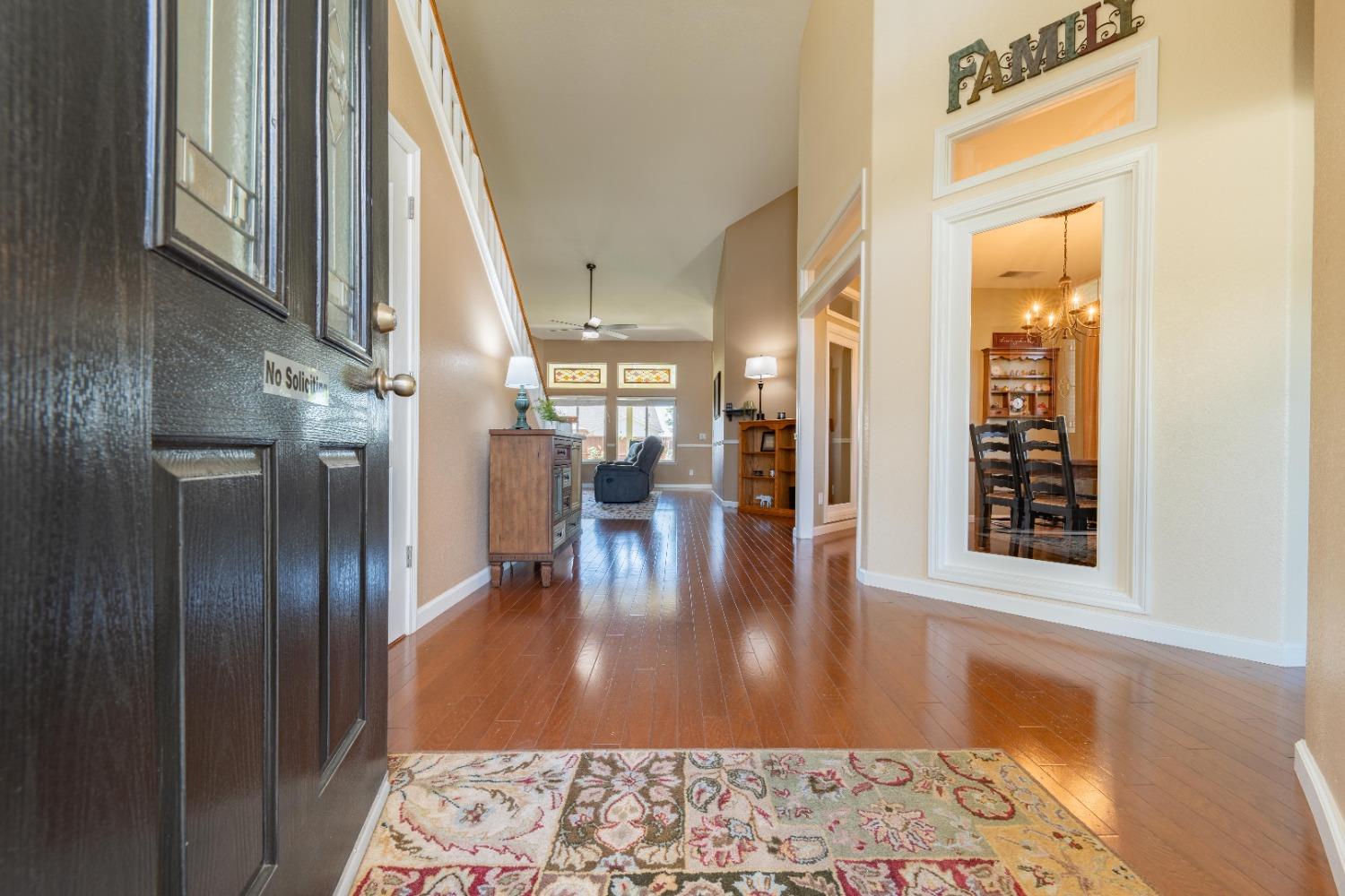 1029 Freedom Drive Lemoore, CA 93245 - Photo 5 of 44