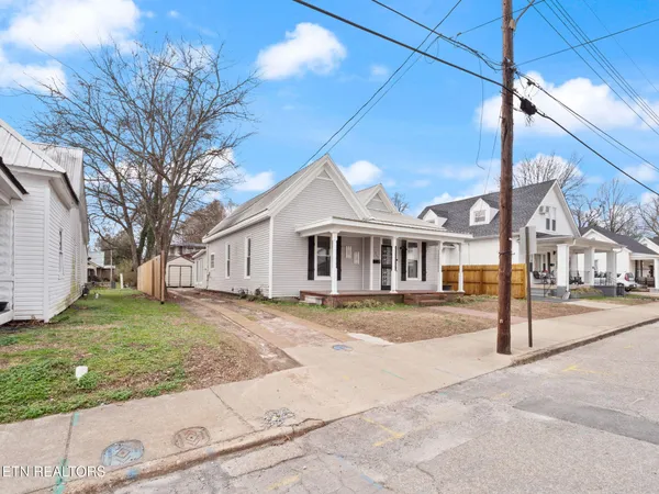 $180,000 | 317 Aden Street, Paris, TN 38242