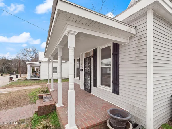 $180,000 | 317 Aden Street, Paris, TN 38242