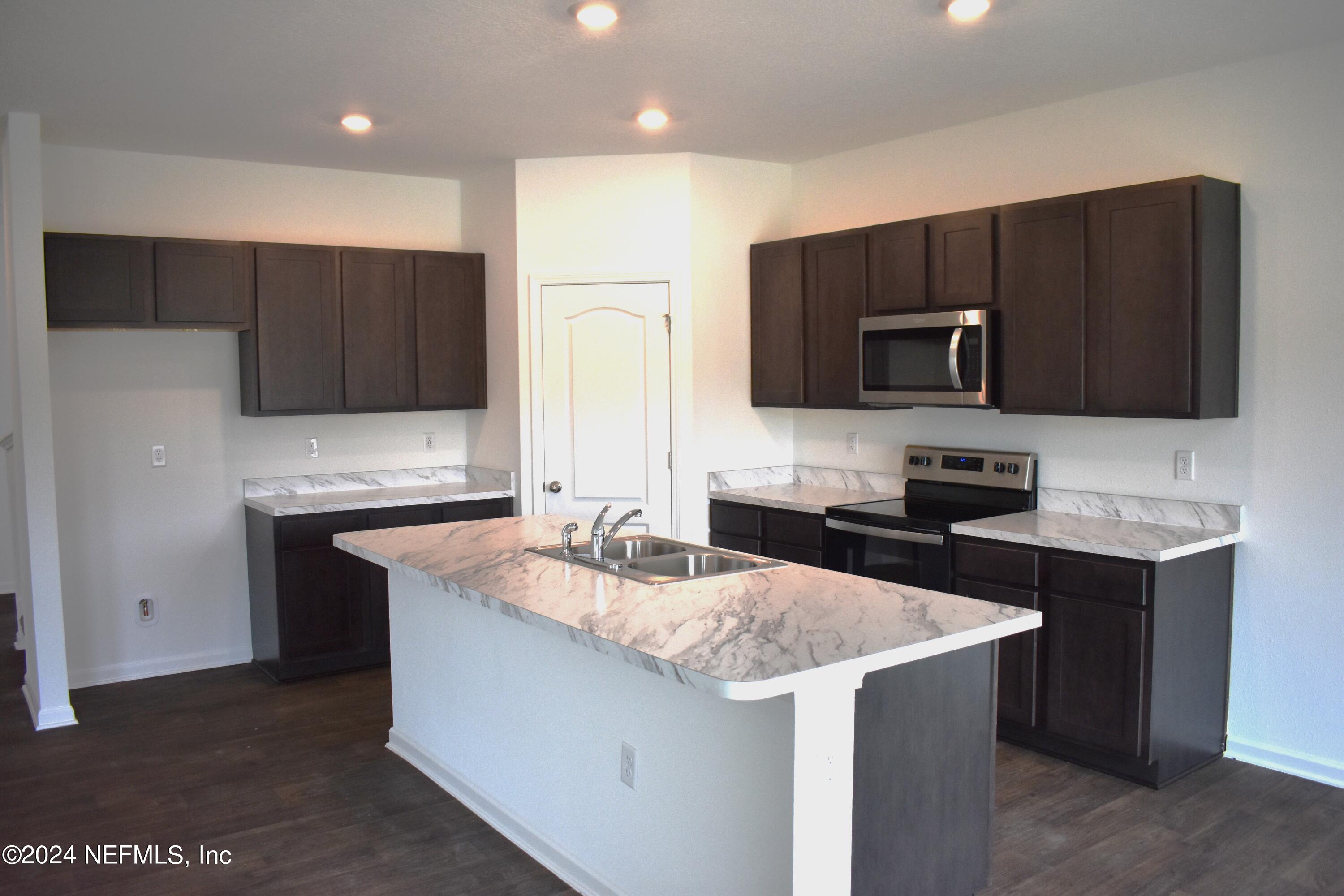 12732 European Beech Road Jacksonville, FL 32218 - Photo 12 of 28 J ARB 17 Kit