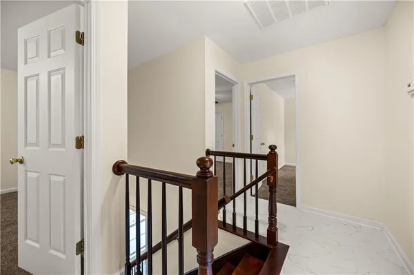 $349,000 | 9 Hill Drive, Forest Hill, LA 71430