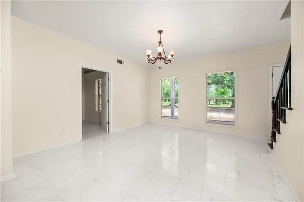 $349,000 | 9 Hill Drive, Forest Hill, LA 71430