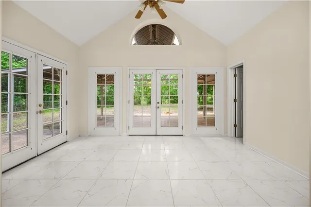 $354,000 | 9 Hill Drive, Forest Hill, LA 71430