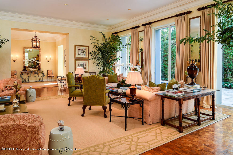 Living Area MLS