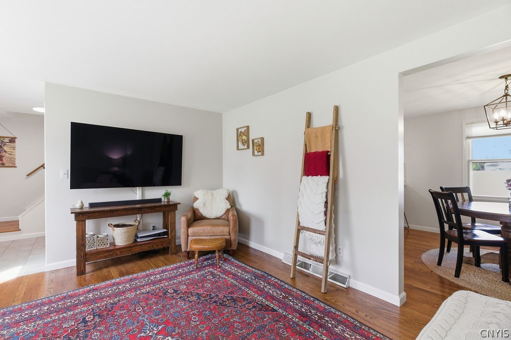 4233 Gemini Path Liverpool, NY 13090 - Photo 5 of 46