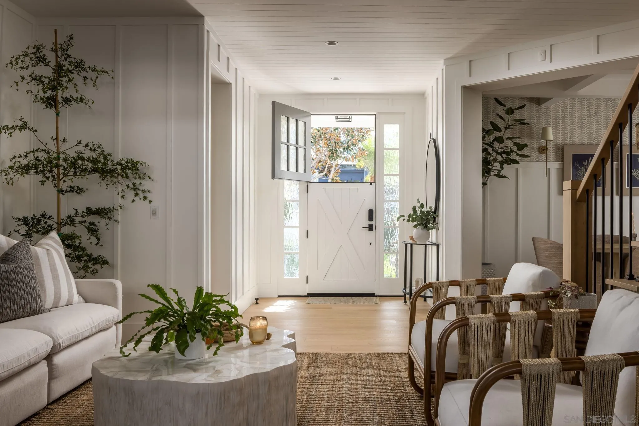 220 Jacob Lane Encinitas, CA 92024 - Photo 3 of 22