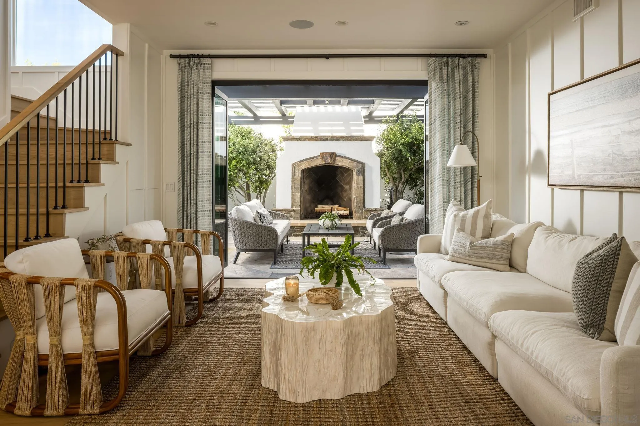 220 Jacob Lane Encinitas, CA 92024 - Photo 4 of 22