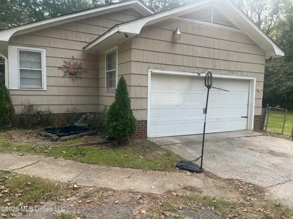 $90,000 | 381 Sykes Road, Jackson, MS 39212