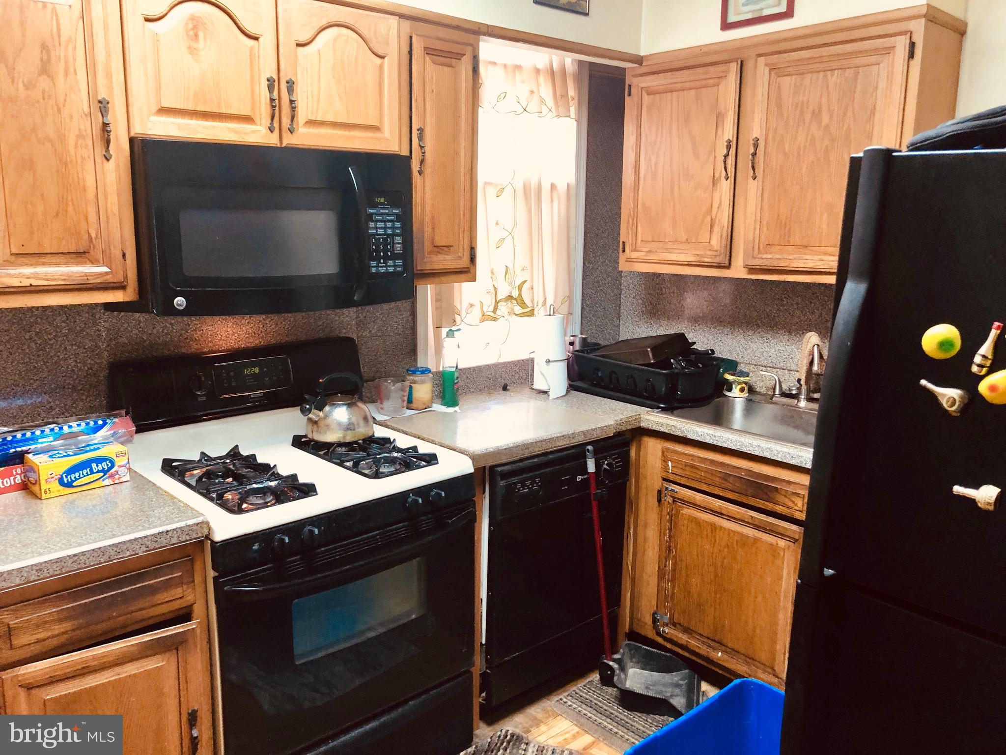 413 Vernon Road Philadelphia, PA 19119 - Photo 6 of 12 Gallery Image 6