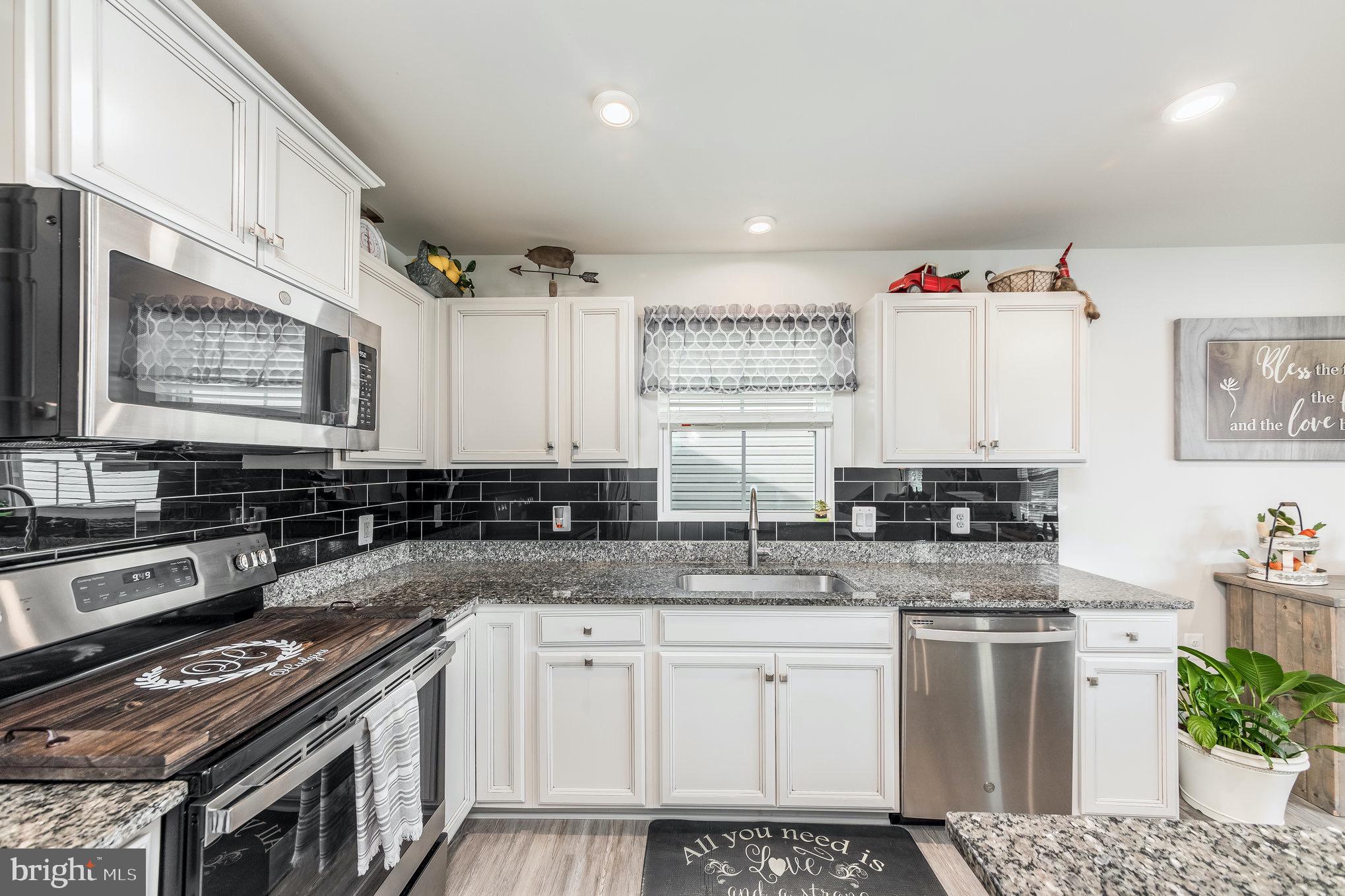 18371 Signature Way Ruther Glen, VA 22546 - Photo 7 of 25 Gallery Image 7