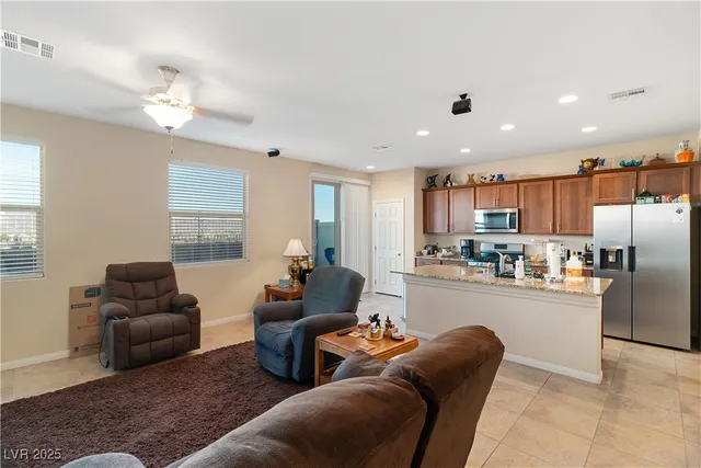 $274,500 | 2722 Chinaberry Hill Street, Laughlin, NV 89029