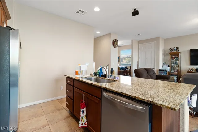 $274,500 | 2722 Chinaberry Hill Street, Laughlin, NV 89029