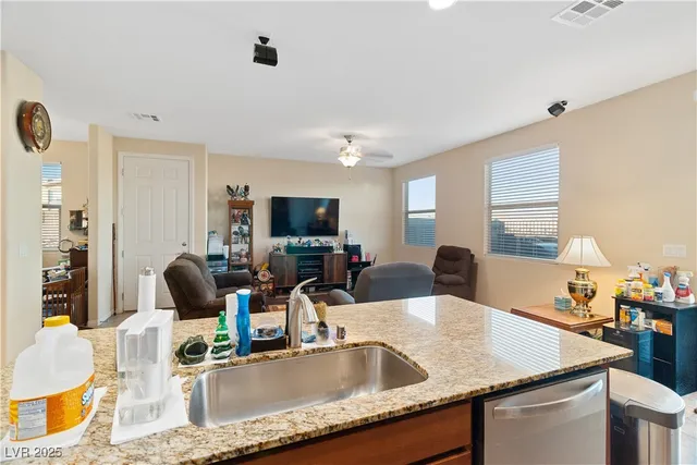 $274,500 | 2722 Chinaberry Hill Street, Laughlin, NV 89029