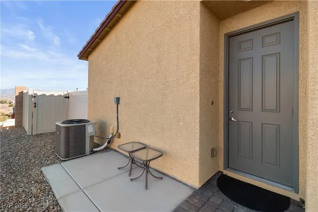 $274,500 | 2722 Chinaberry Hill Street, Laughlin, NV 89029