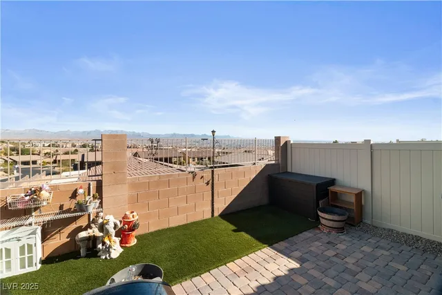 $274,500 | 2722 Chinaberry Hill Street, Laughlin, NV 89029