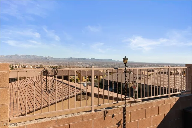 $274,500 | 2722 Chinaberry Hill Street, Laughlin, NV 89029
