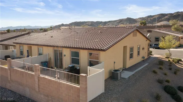 $274,500 | 2722 Chinaberry Hill Street, Laughlin, NV 89029