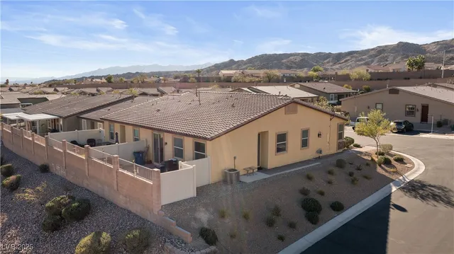 $274,500 | 2722 Chinaberry Hill Street, Laughlin, NV 89029