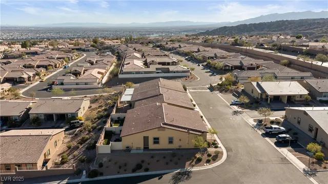 $274,500 | 2722 Chinaberry Hill Street, Laughlin, NV 89029