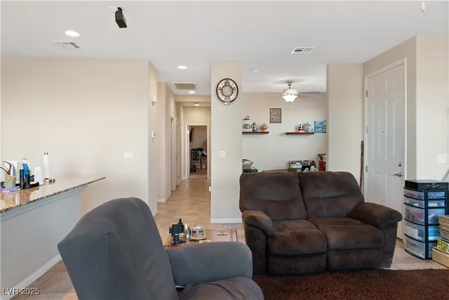 $274,500 | 2722 Chinaberry Hill Street, Laughlin, NV 89029