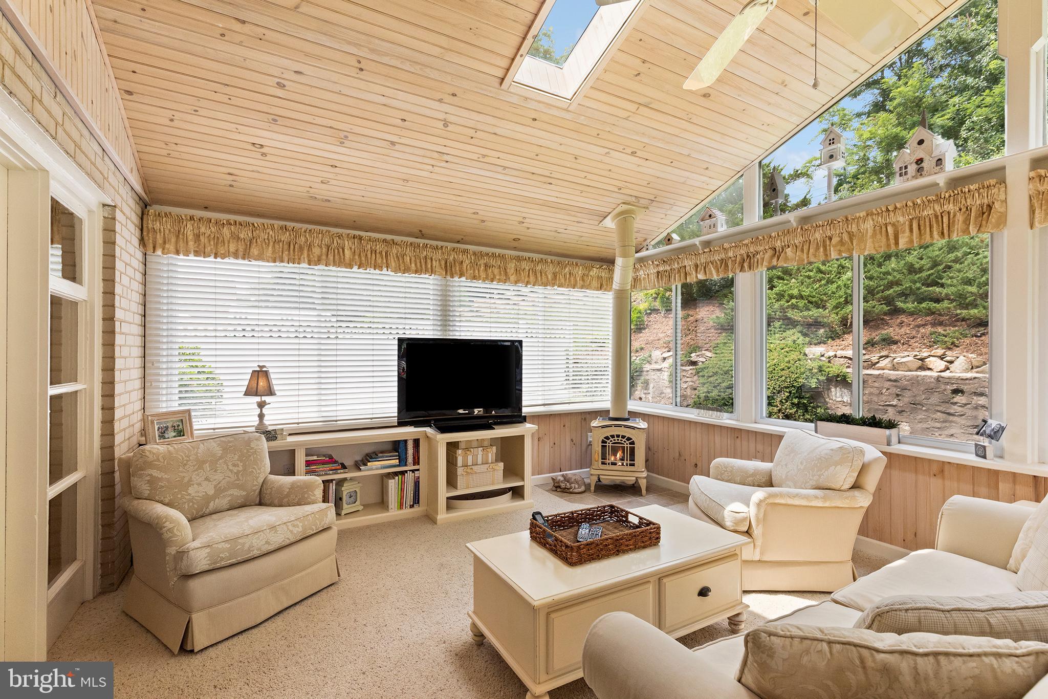 1570 Williams Road Abington, PA 19001 - Photo 40 of 49 Gallery Image 40