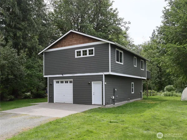 $565,000 | 1924 238th Avenue Northeast, Granite Falls, WA 98252