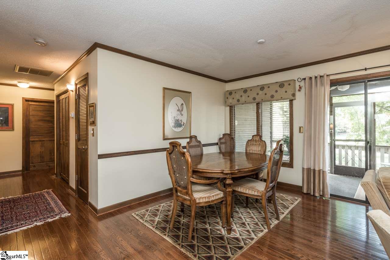 153 Tanager Circle Greer, SC 29650 - Photo 4 of 23 Gallery Image 4