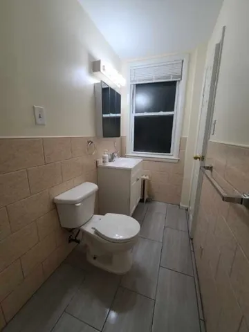$1,600 | 88 Vroom Street, Unit 1L, Jersey City, NJ 07306