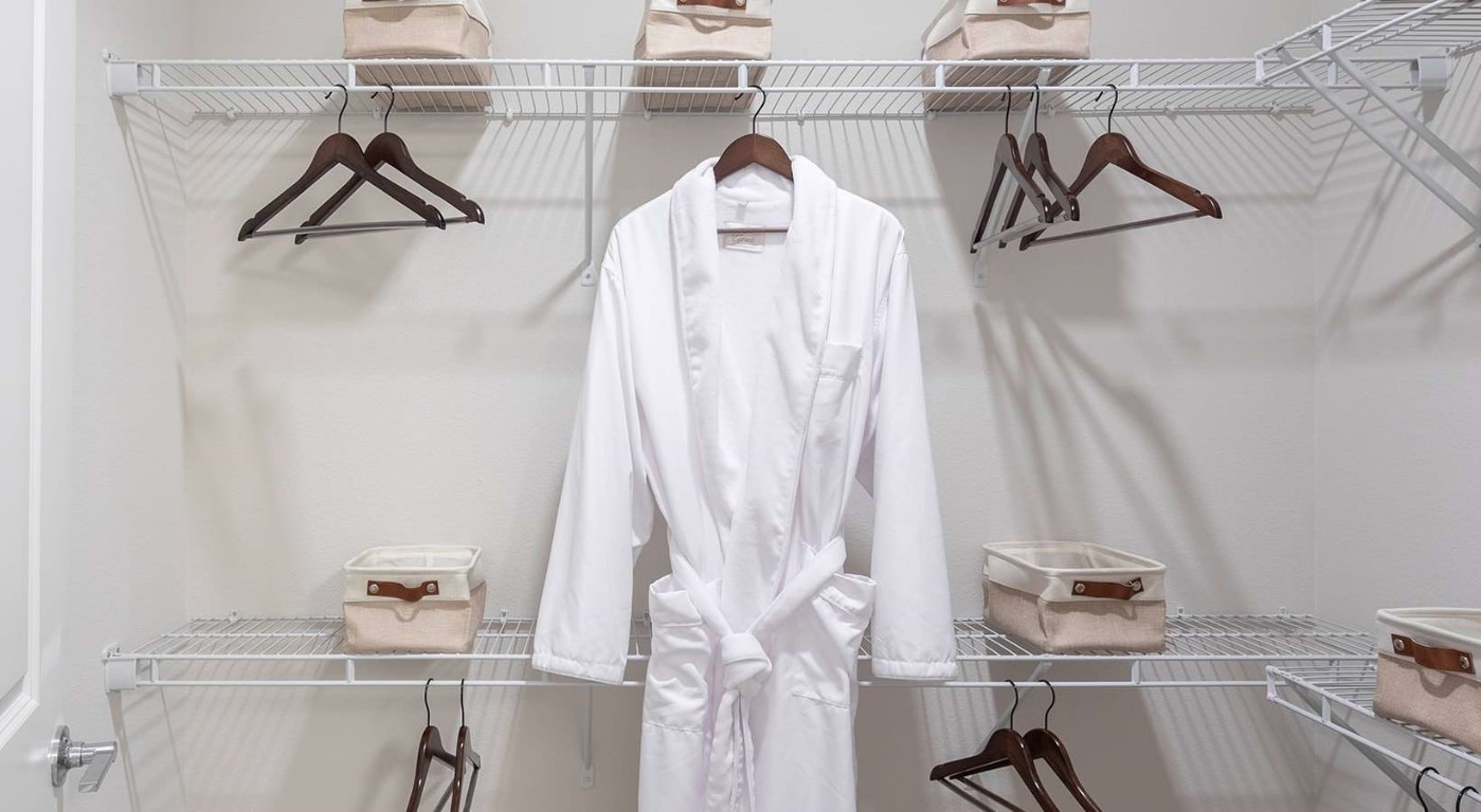 2425 Bell Street, Unit 2517 Houston, TX 77003 - Photo 10 of 30