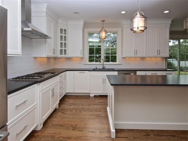 69 Brookline Street Needham, MA 02492 - Photo 3 of 27 Gallery Image 3