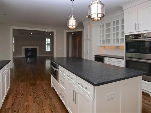 69 Brookline Street Needham, MA 02492 - Photo 7 of 27 Gallery Image 7