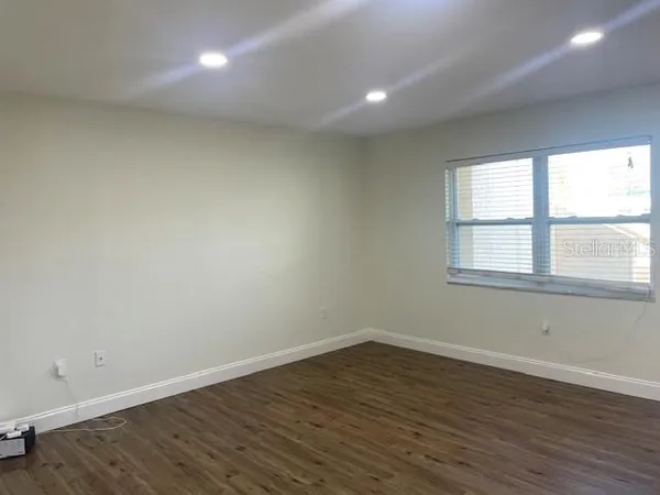 $1,450 | 4800 Rilma Avenue, Unit 141, Sarasota, FL 34234