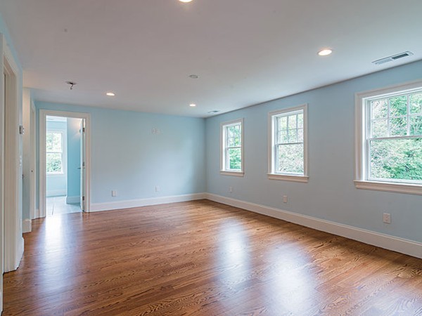 21 Coyne Road Newton, MA 02468 - Photo 14 of 18
