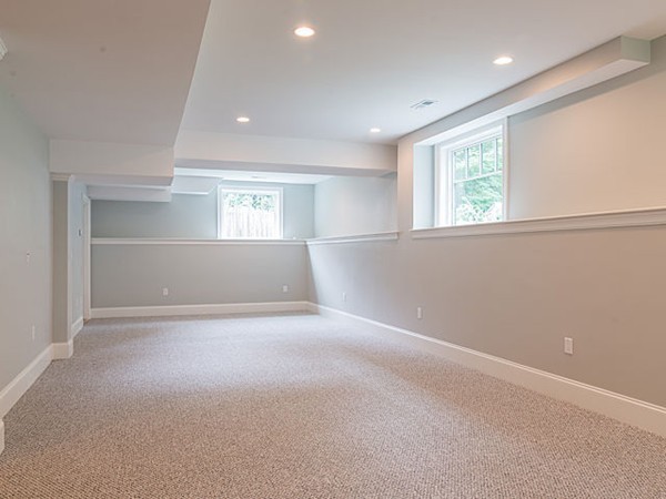 21 Coyne Road Newton, MA 02468 - Photo 15 of 18