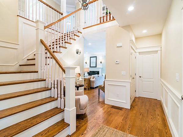 21 Coyne Road Newton, MA 02468 - Photo 5 of 18