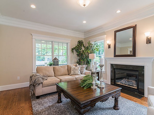 21 Coyne Road Newton, MA 02468 - Photo 7 of 18