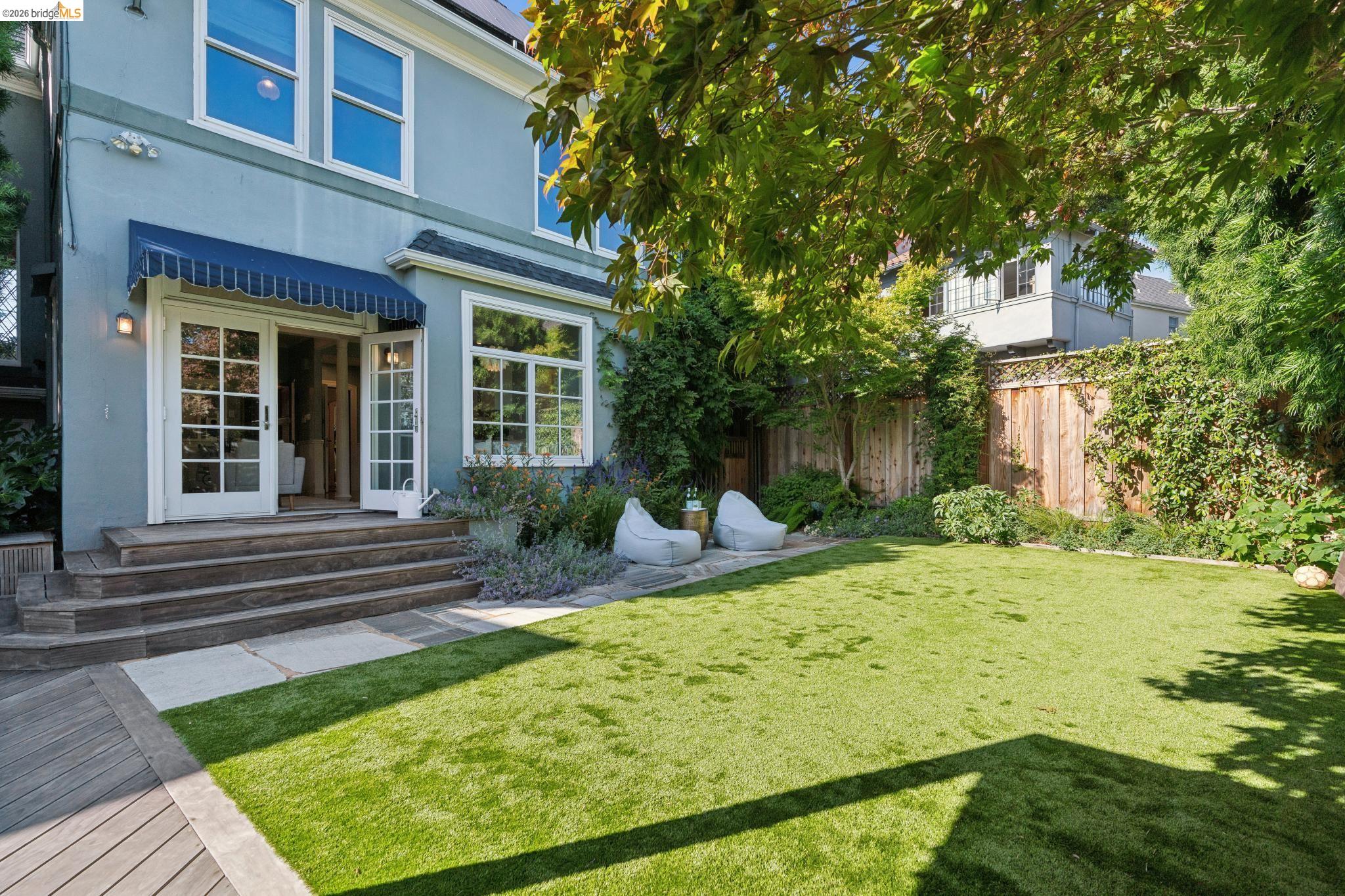 901 Paramount Road Oakland, CA 94610 - Photo 55 of 61