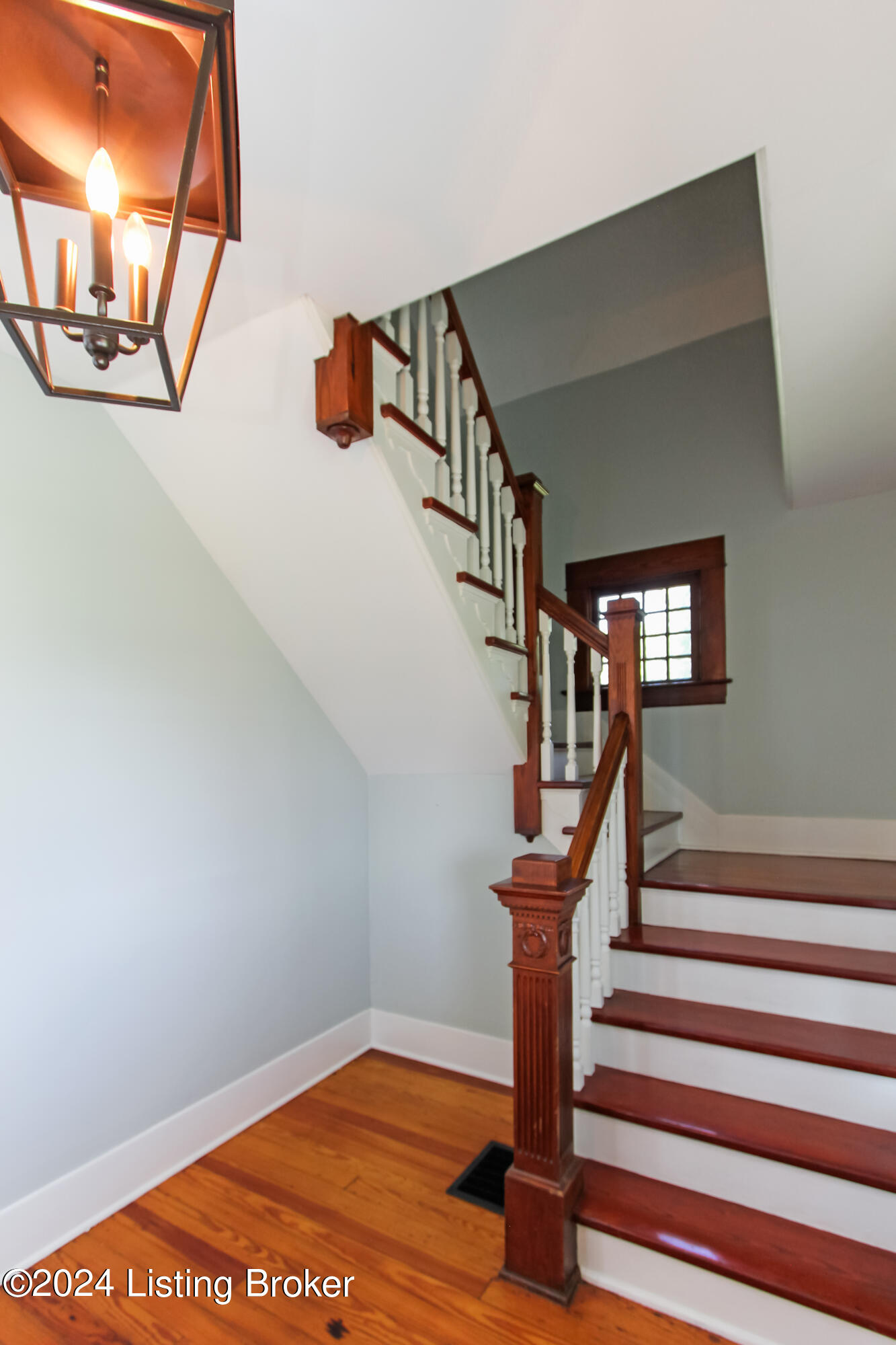 1431 Alton Road Lawrenceburg, KY 40342 - Photo 2 of 40 003